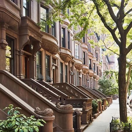 Cozy Townhouse In Harlem Apartment New York Exterior photo