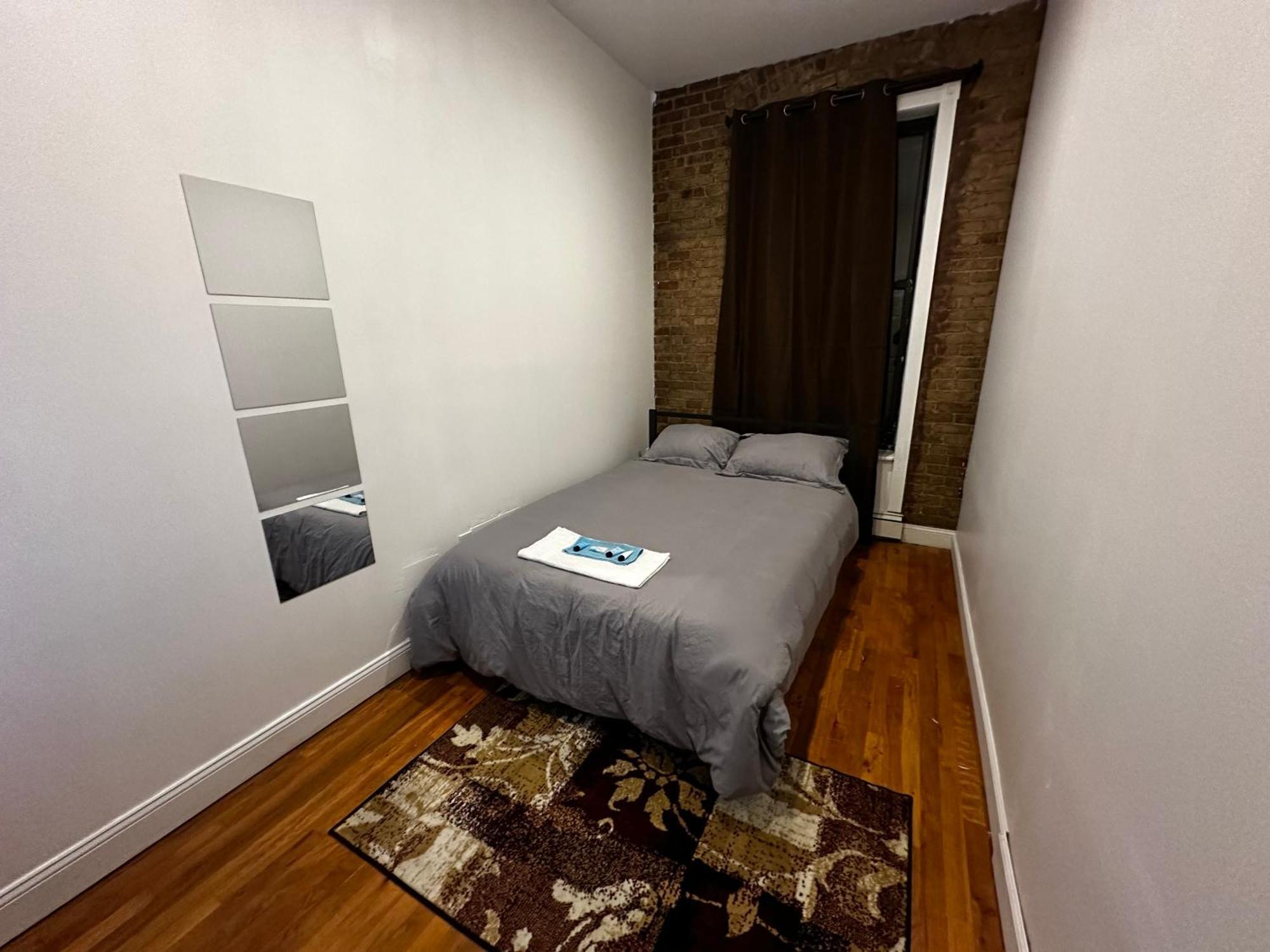 Cozy Townhouse In Harlem Apartment New York Exterior photo